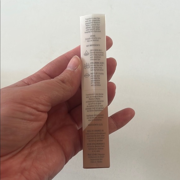 Speak Love Moisture Matte Lipstick - Nude - Picture 3 of 3